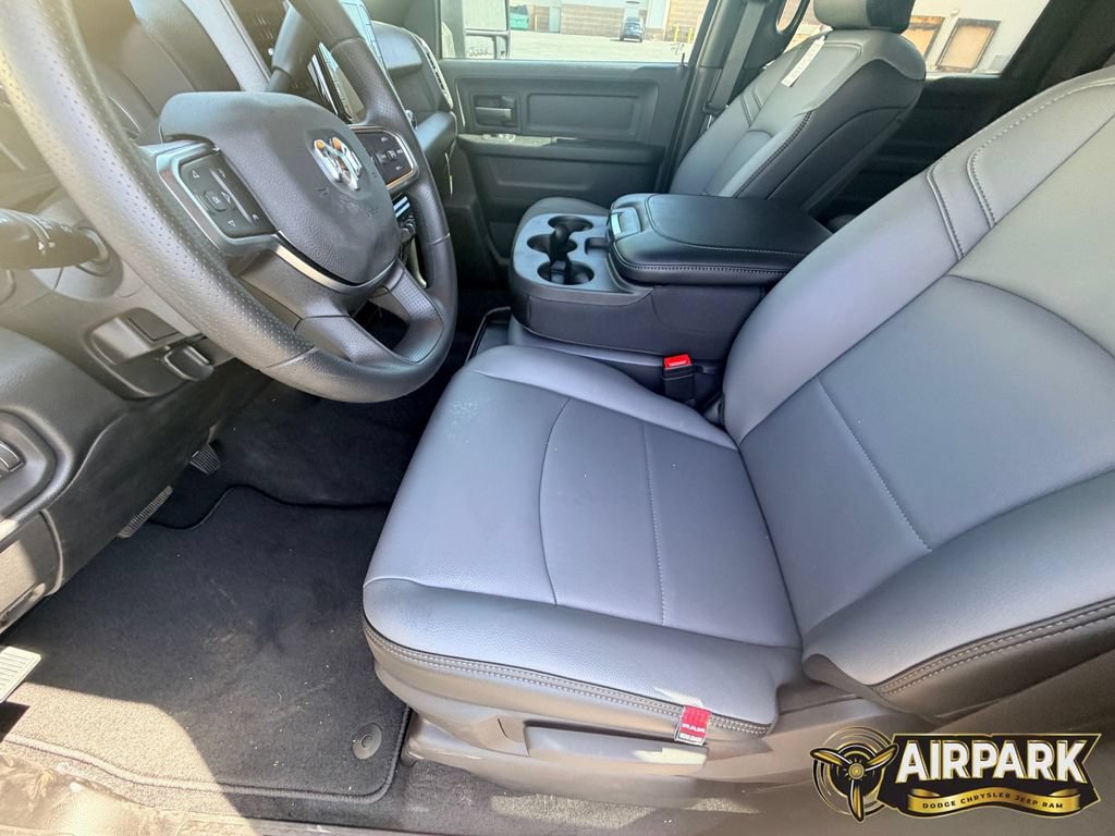 New 2026 RAM 3500 Tradesman AWD/4WD image 15
