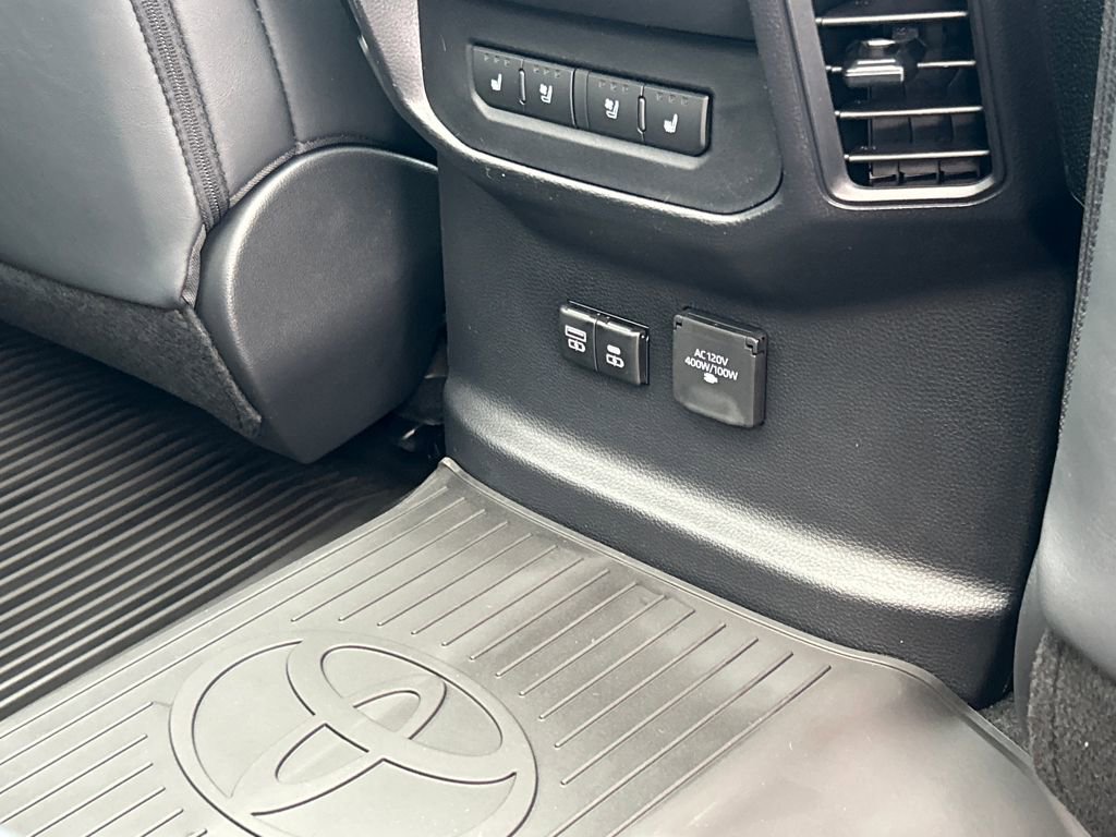 New 2026 Toyota Tundra Platinum image 33