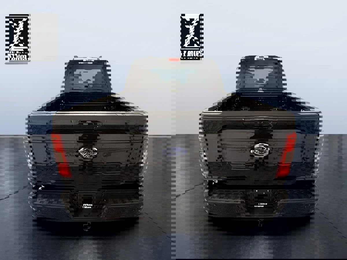 Used 2022 Ford F150 XLT w/ Equipment Group 302A High image 5