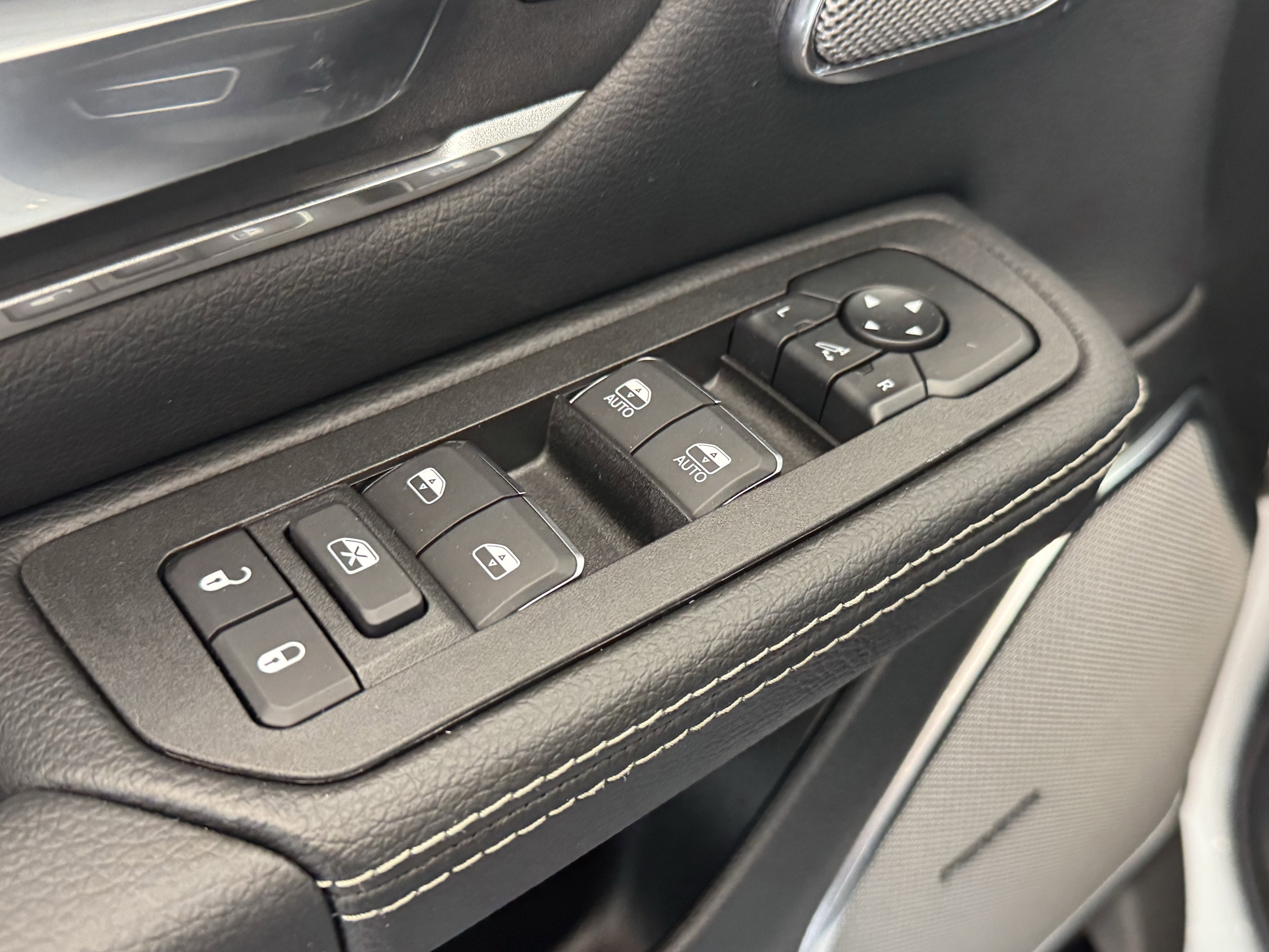 New 2026 RAM 1500 Laramie image 9