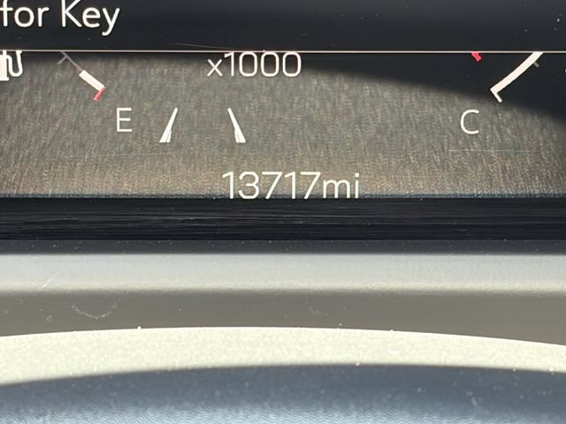 Used 2026 GMC Acadia Elevation FWD image 26