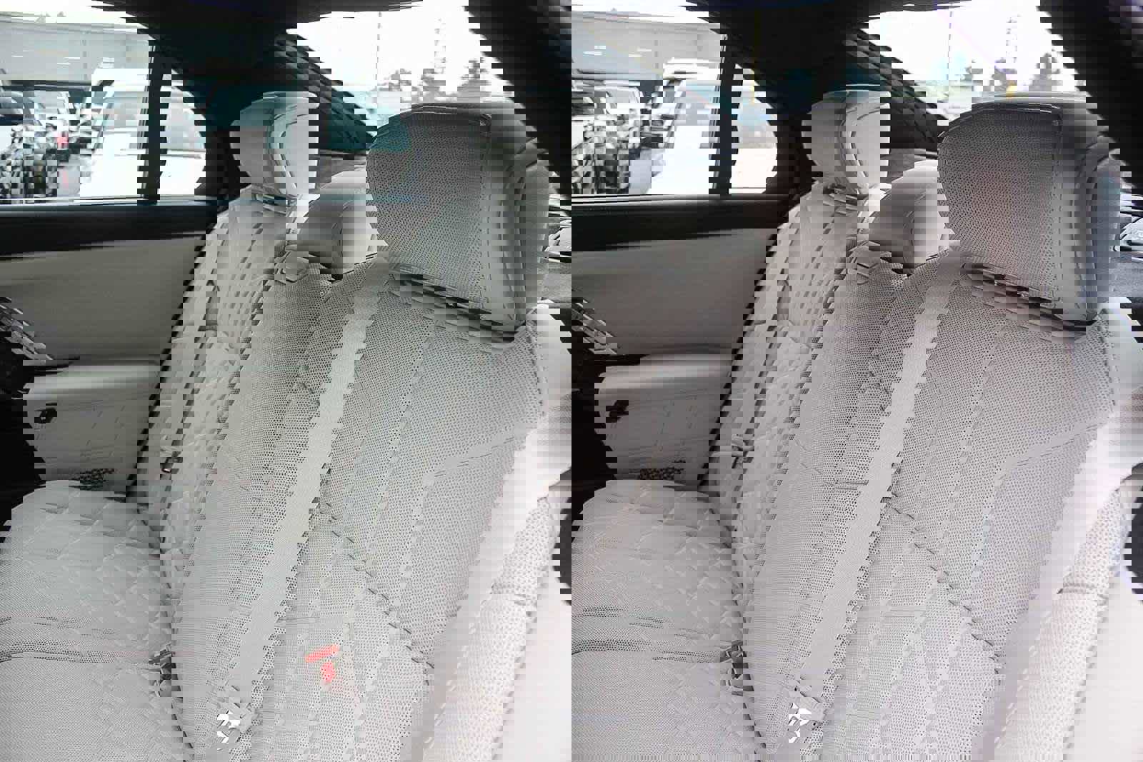 New 2026 BMW i7 xDrive60 w/ Executive Package image 29