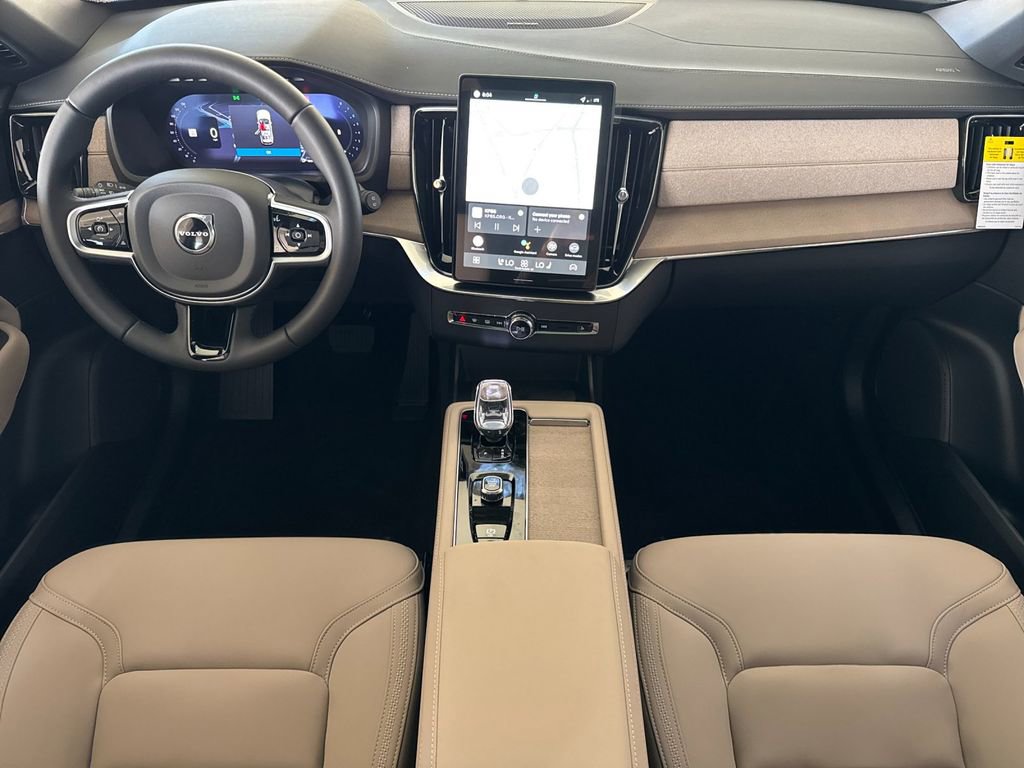 New 2026 Volvo XC90 B6 Plus w/ Protection Package Premier image 12