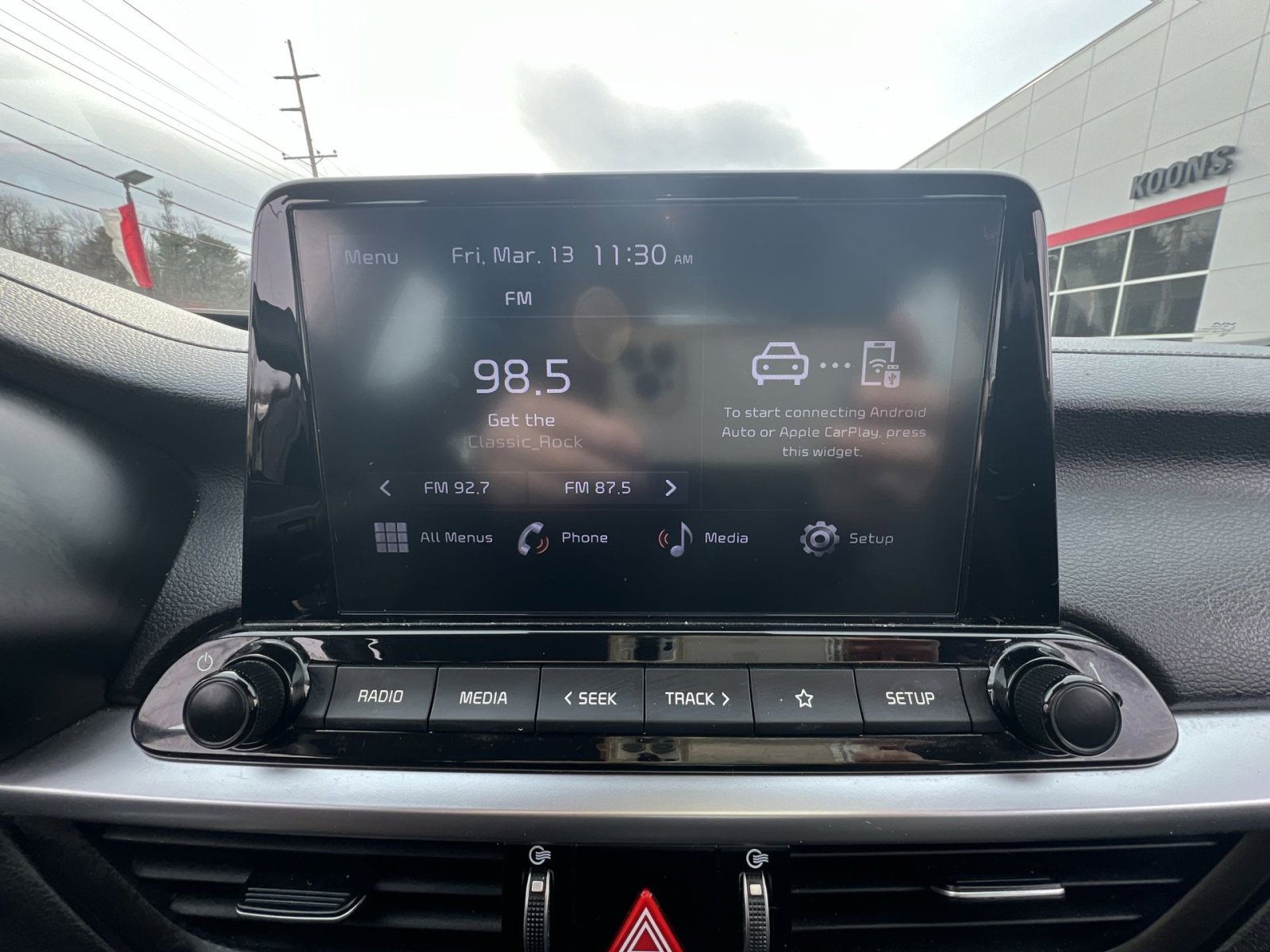 Used 2023 Kia Forte LXS w/ LXS Technology Package image 18