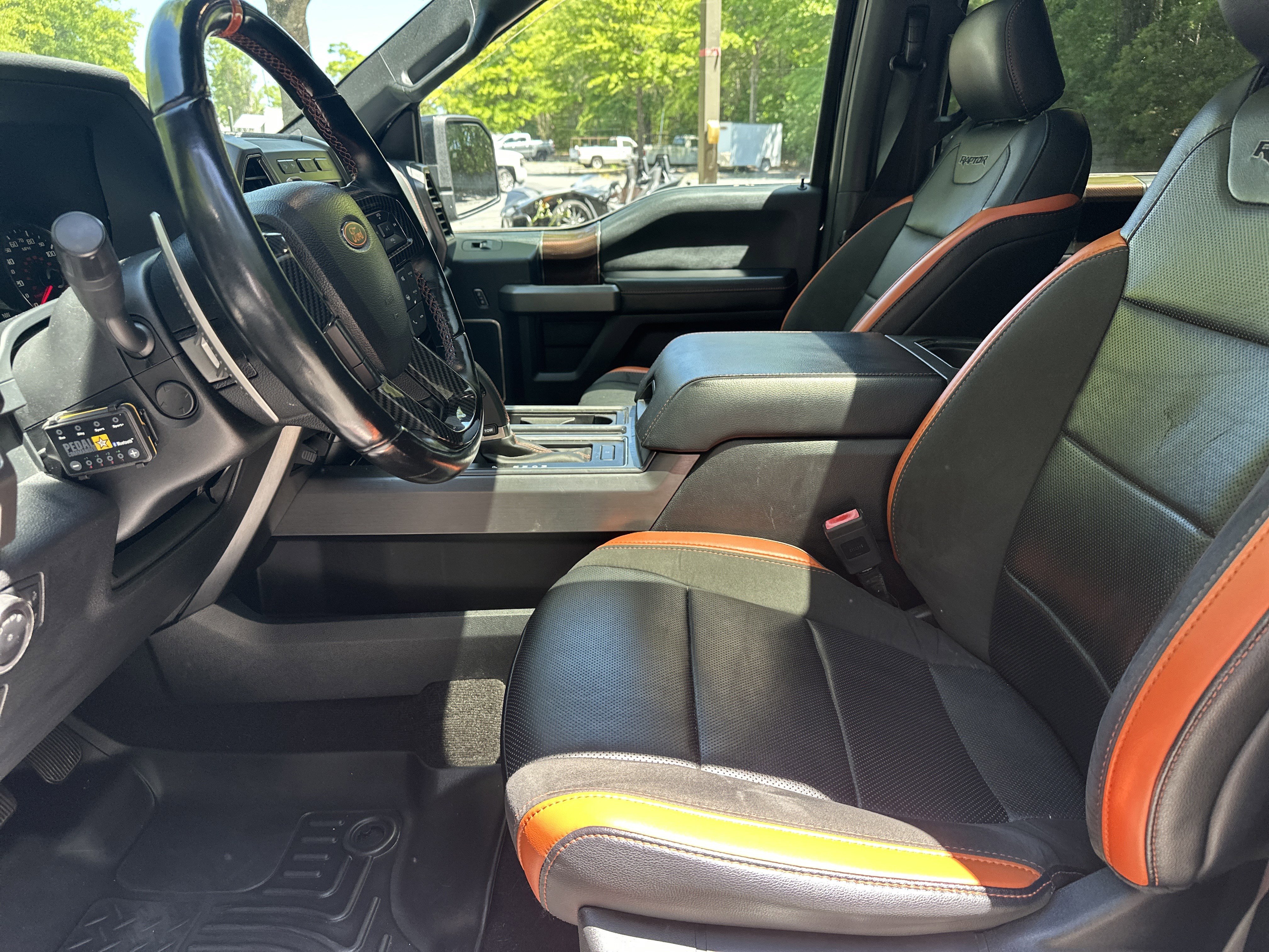 Used 2018 Ford F150 Raptor w/ Equipment Group 802A Luxury AWD/4WD image 11