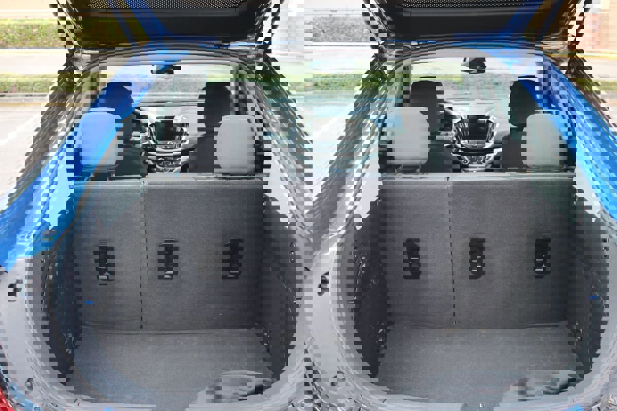 Used 2016 Chevrolet Volt LT image 25