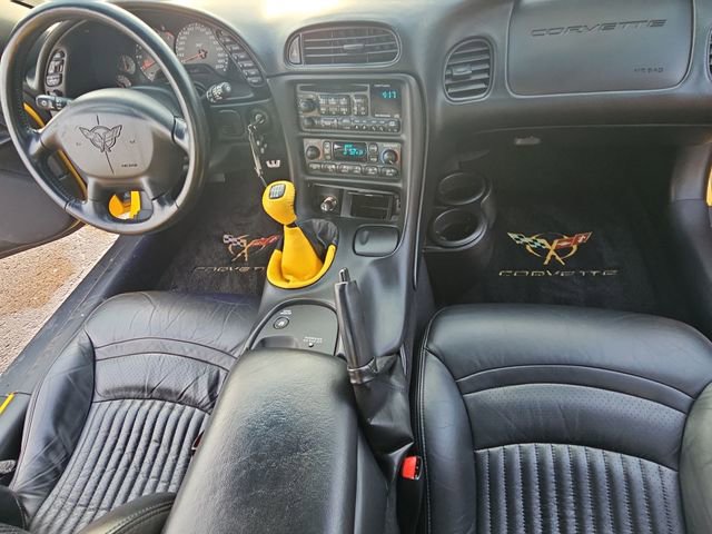 Used 2003 Chevrolet Corvette Convertible w/ Preferred Equipment Group1 image 18