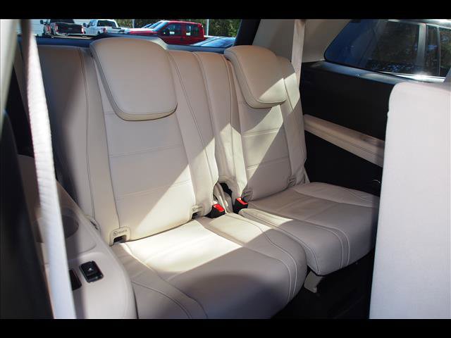 Used 2021 Mercedes-Benz GLS 580 4MATIC image 16