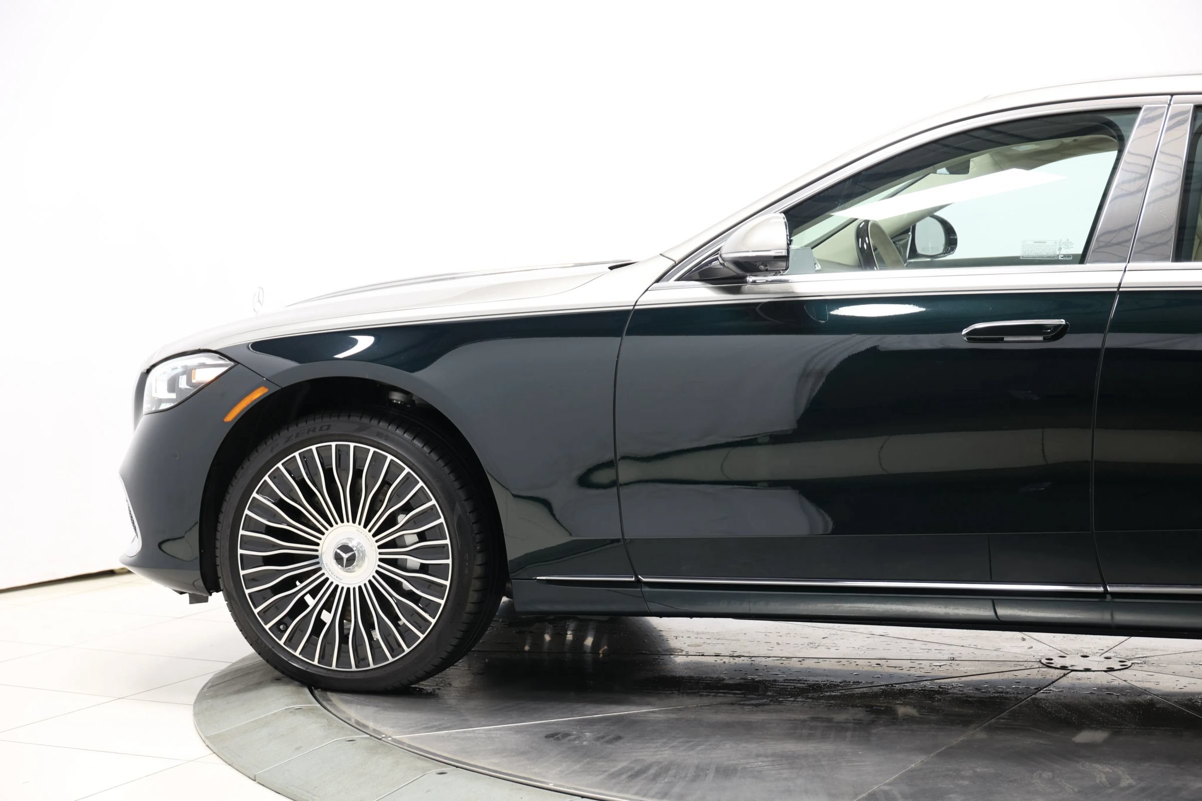 Used 2024 Mercedes-Benz Maybach S 580 4MATIC image 8
