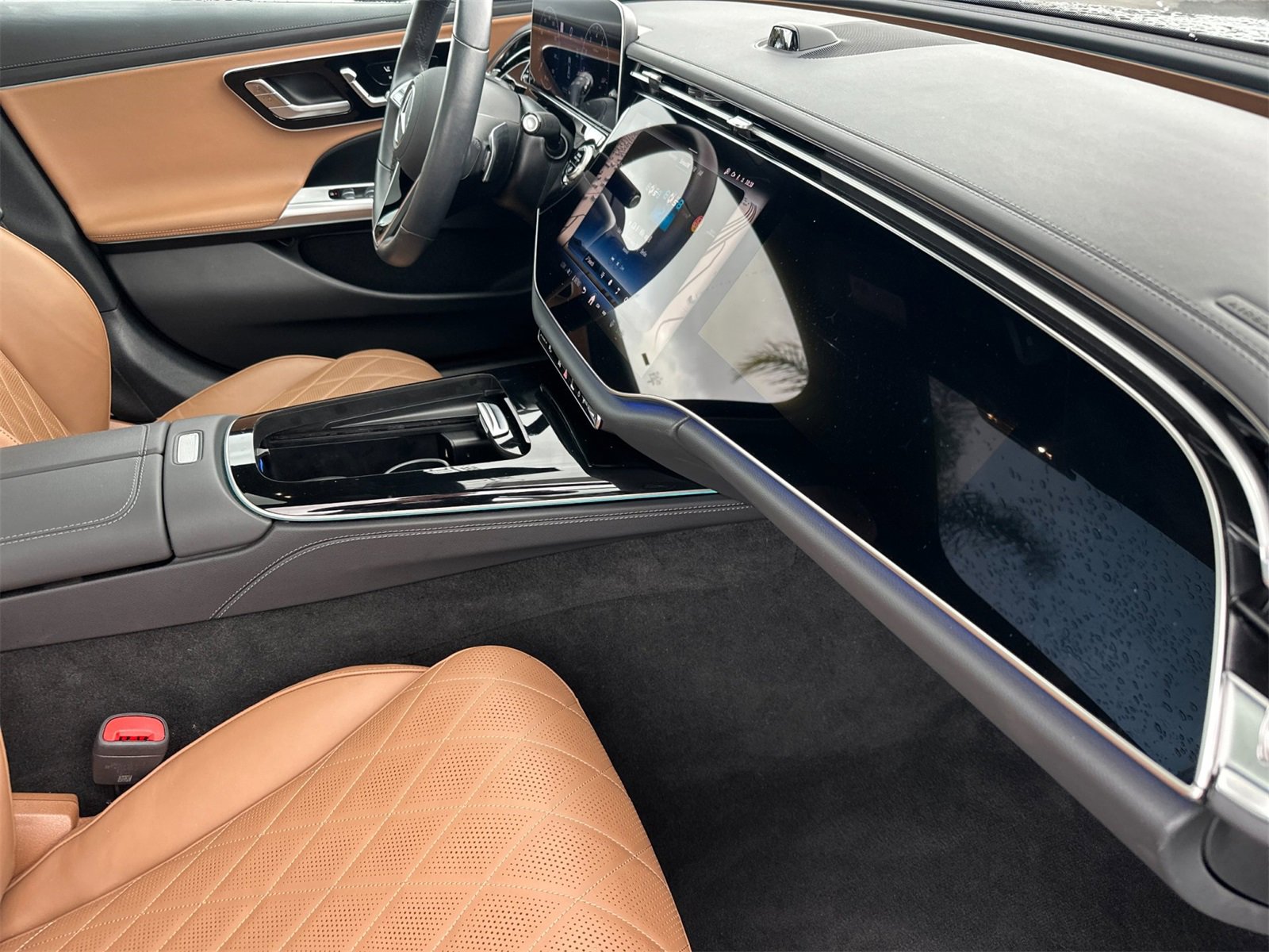 Certified 2025 Mercedes-Benz E 350 4MATIC Sedan image 17