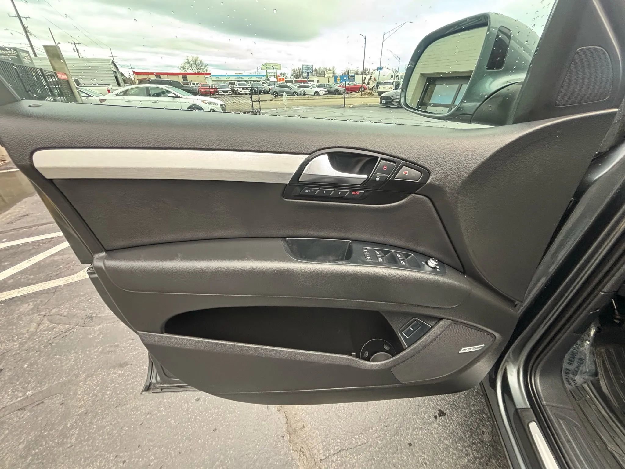 Used 2010 Audi Q7 TDI Prestige AWD/4WD image 11