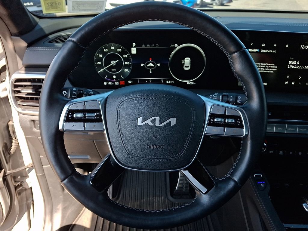Certified 2025 Kia Telluride SX Prestige X-Line image 23