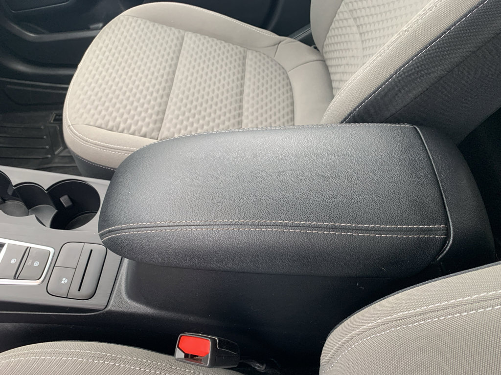 Used 2020 Ford Escape SE Sport image 21