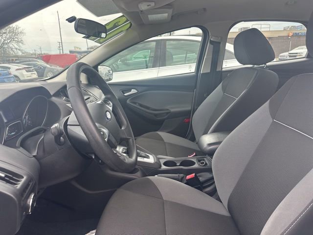 Used 2013 Ford Focus SE FWD image 12