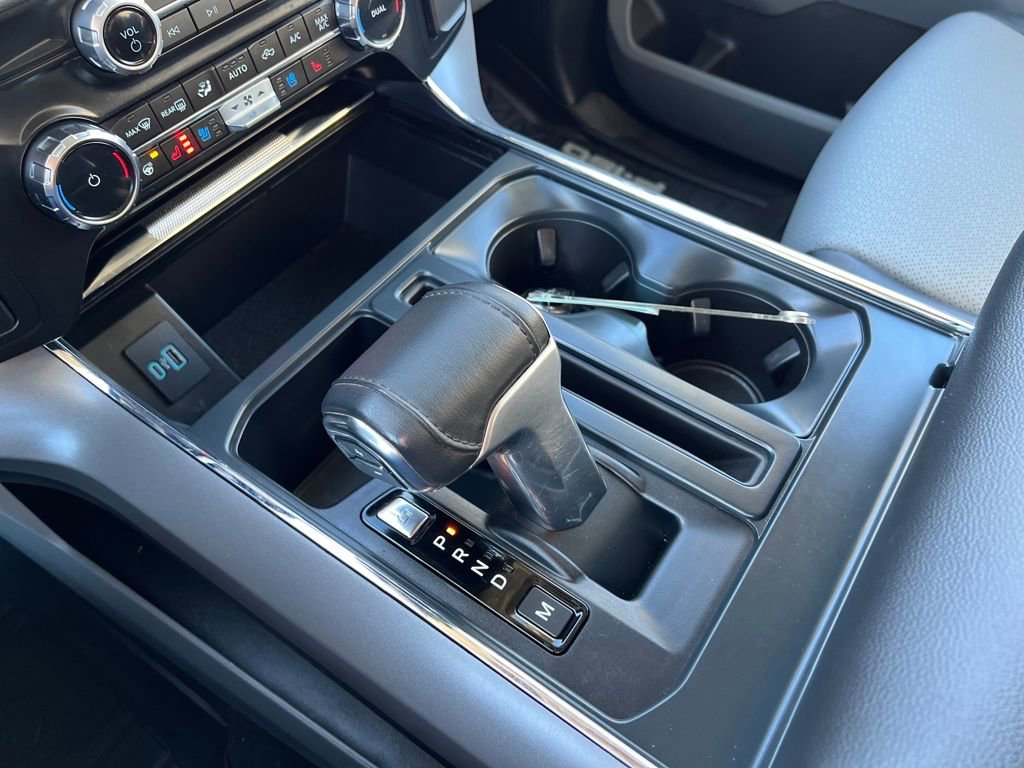 Used 2024 Ford F150 Lariat w/ FX4 Off-Road Package image 17