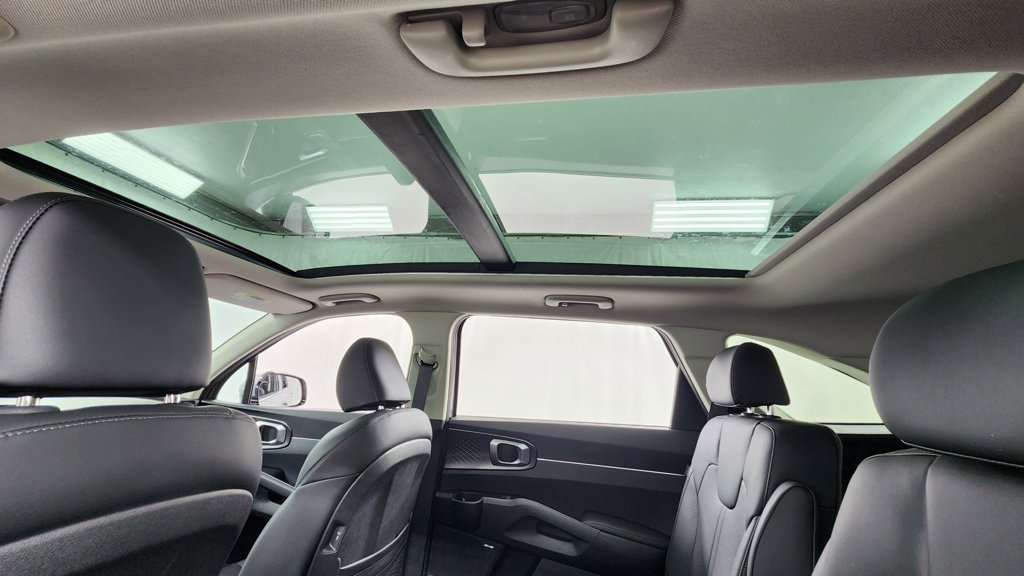 New 2026 Kia Sorento EX AWD/4WD image 36
