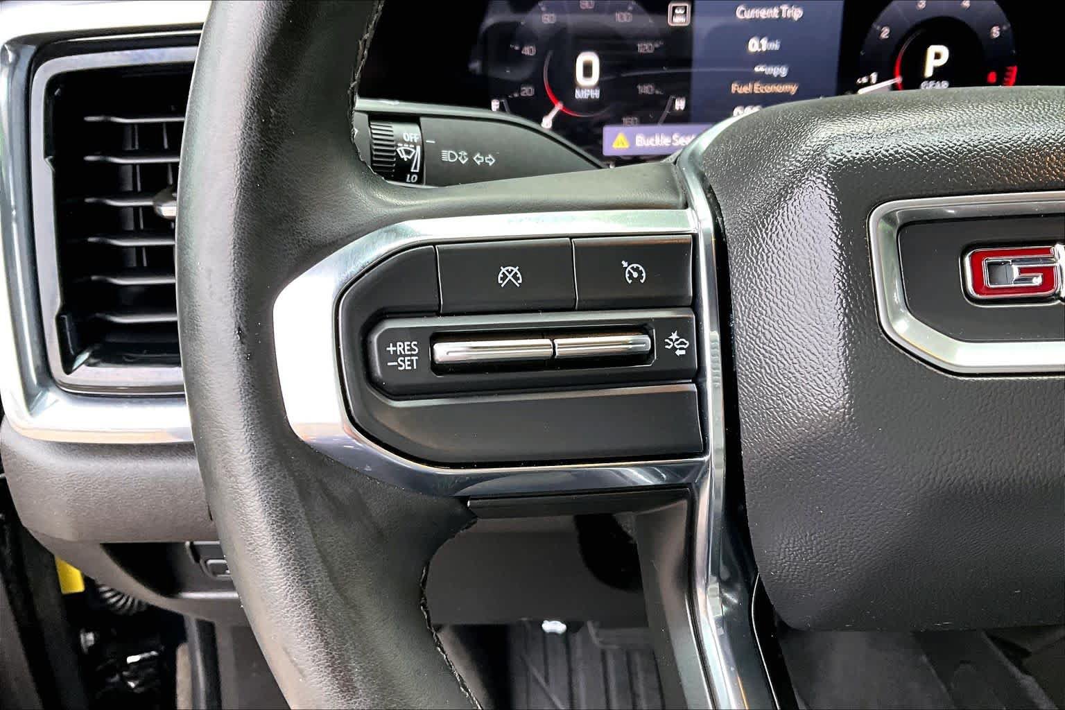 Used 2024 GMC Canyon Elevation w/ Elevation Premium Package AWD/4WD image 22