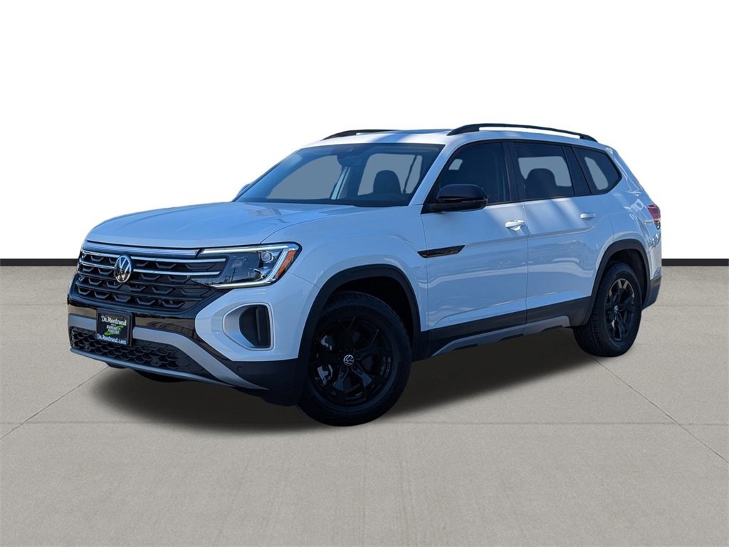 New 2025 Volkswagen Atlas Peak Edition SE