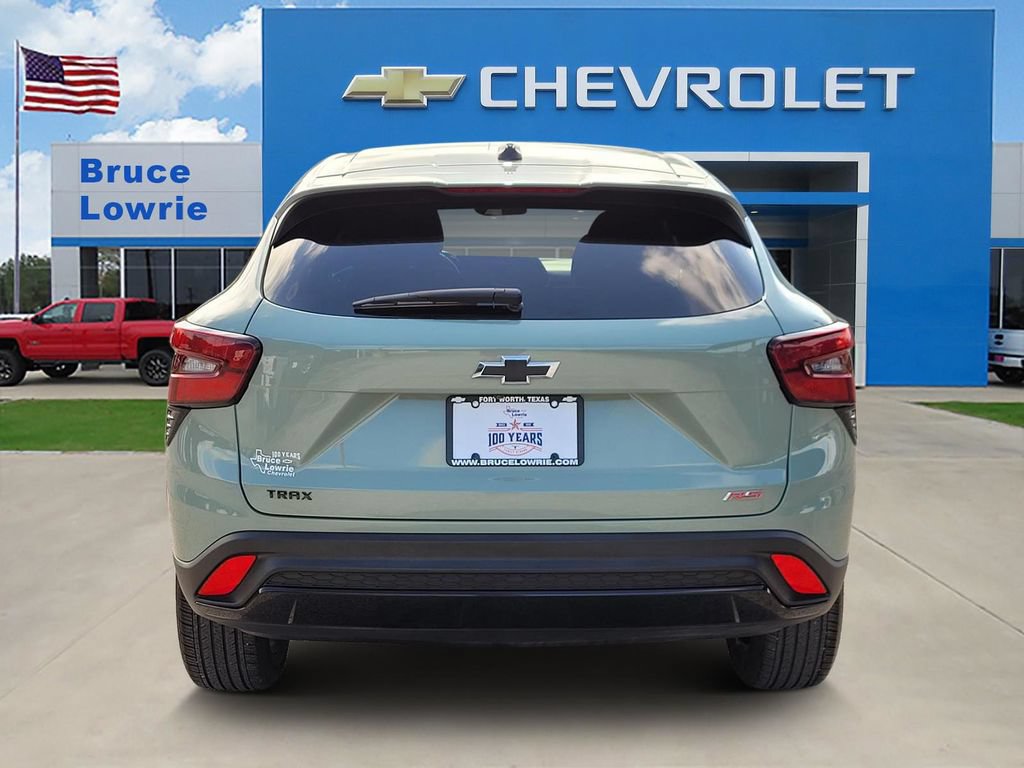Used 2024 Chevrolet Trax RS FWD image 5