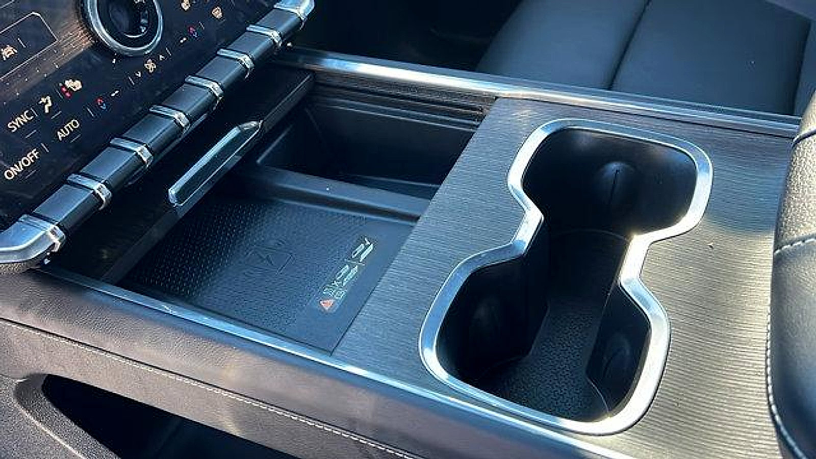 Certified 2024 GMC Acadia Denali w/ Super Cruise Package image 22