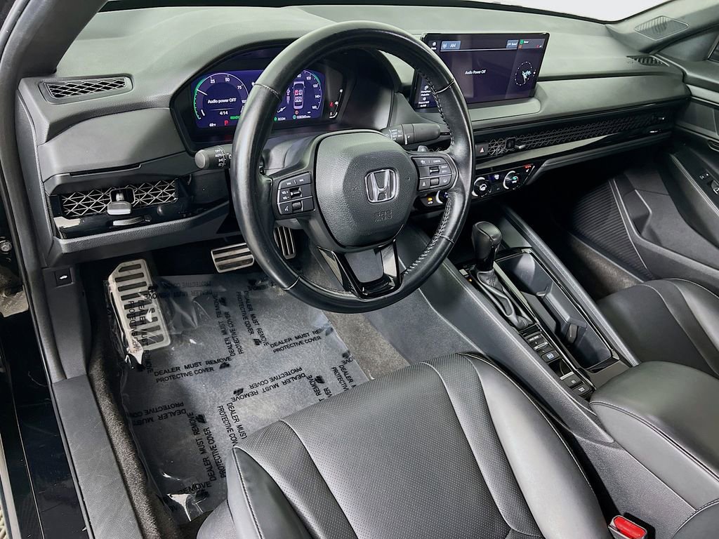 Used 2024 Honda Accord Sport image 9