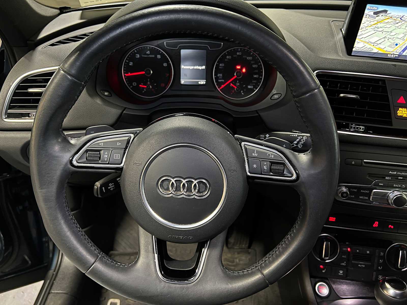 Used 2018 Audi Q3 2.0T Premium Plus w/ Premium Plus Package image 26