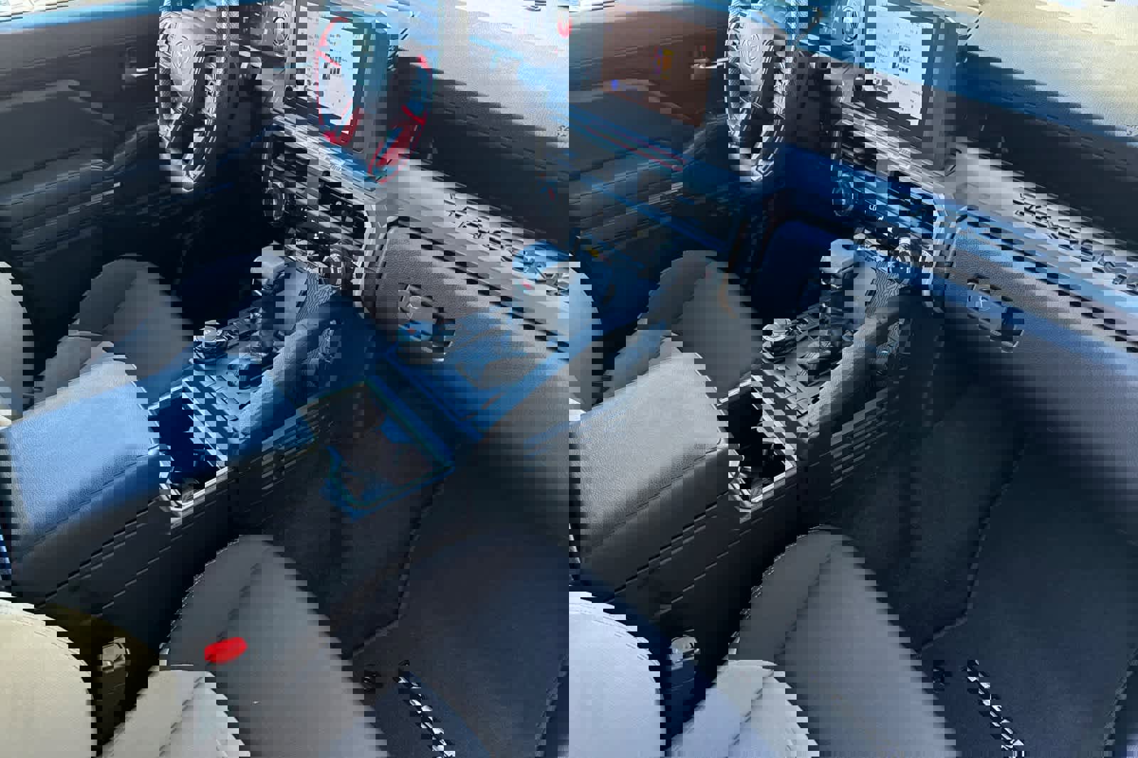 Used 2024 Toyota Tacoma TRD Sport image 16