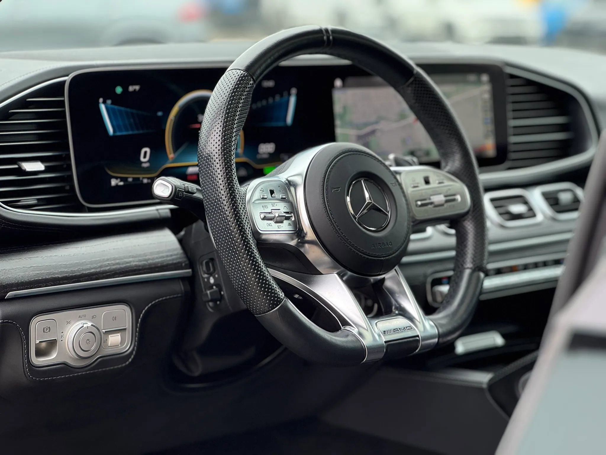 Used 2023 Mercedes-Benz GLS 63 AMG 4MATIC w/ Warmth & Comfort Package image 18