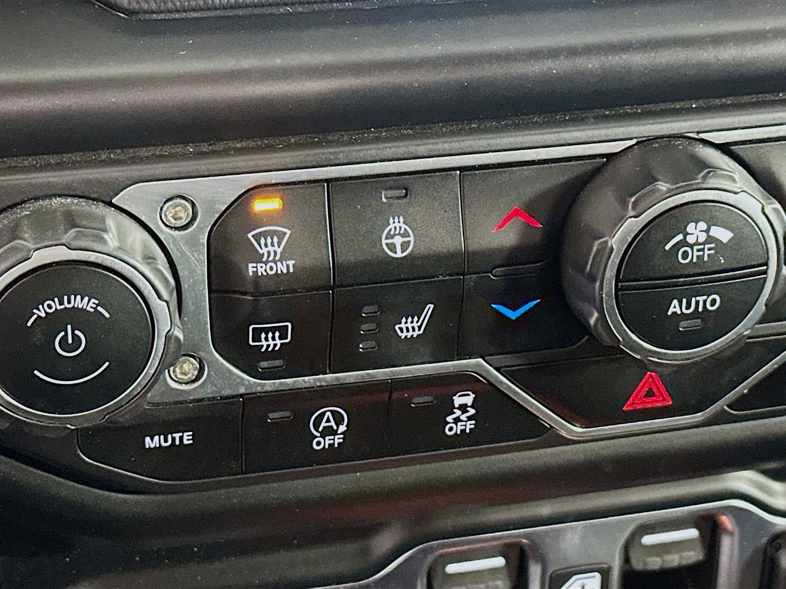 Used 2022 Jeep Gladiator Mojave w/ LED Lighting Group AWD/4WD image 20
