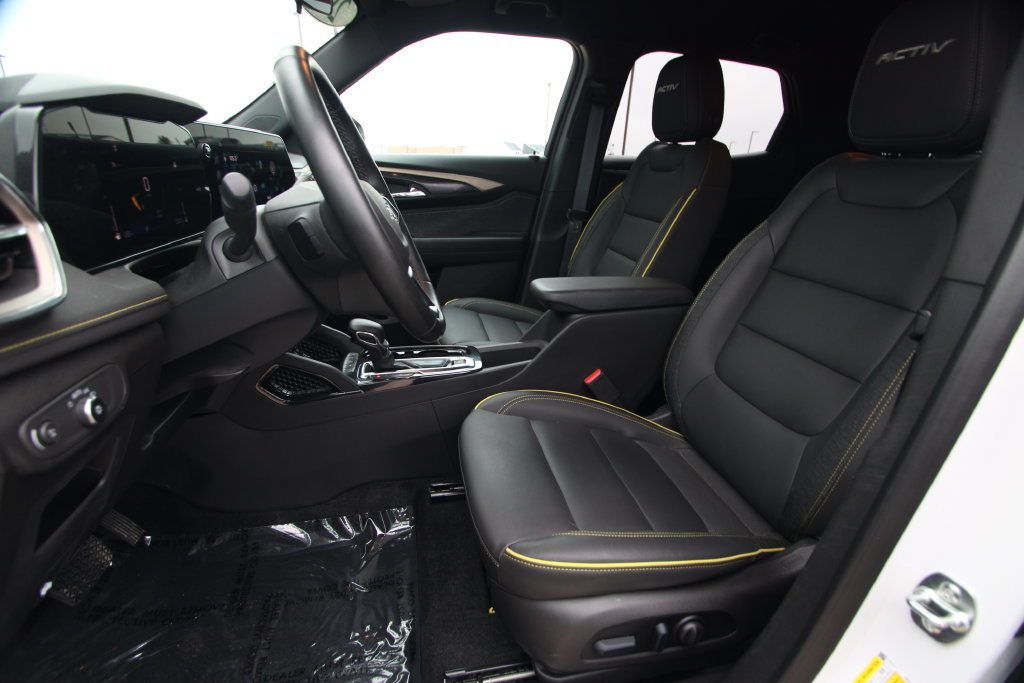 Used 2025 Chevrolet TrailBlazer ACTIV FWD image 7