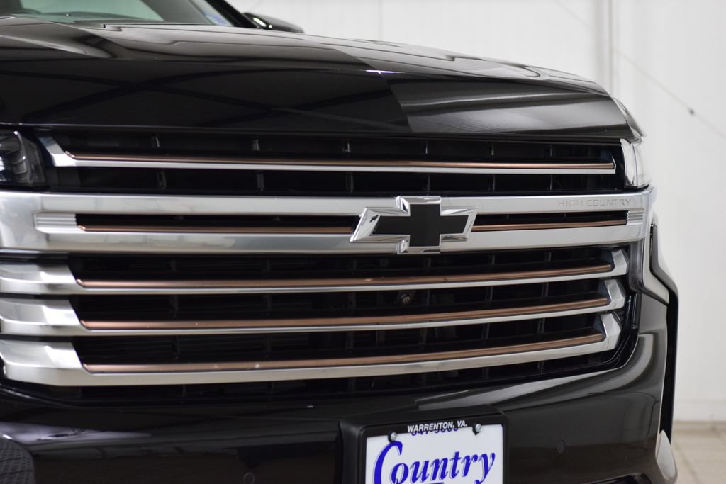 Used 2023 Chevrolet Tahoe High Country AWD/4WD image 11