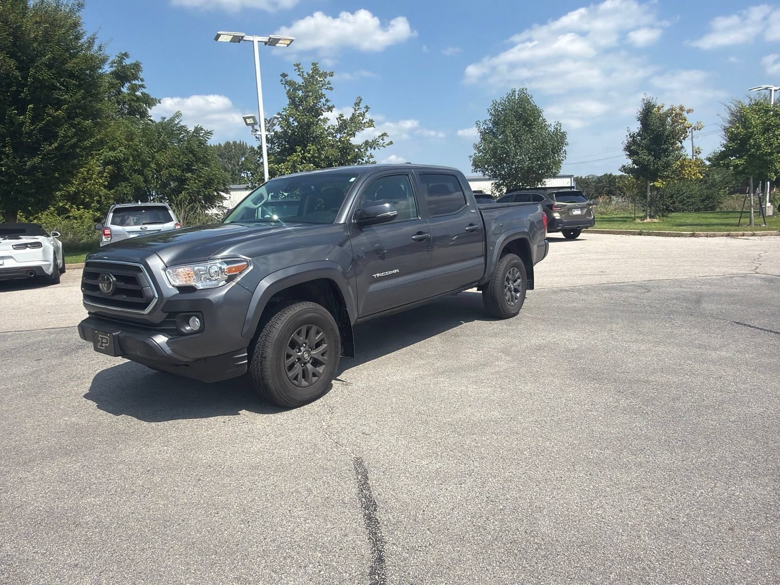 Used 2023 Toyota Tacoma SR5 AWD/4WD image 1