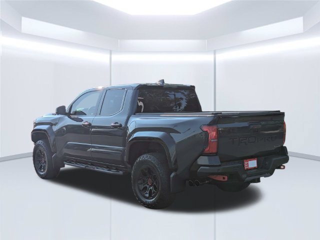 Certified 2025 Toyota Tacoma TRD Pro AWD/4WD image 7