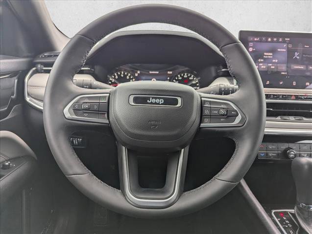 Certified 2024 Jeep Compass Limited AWD/4WD image 15