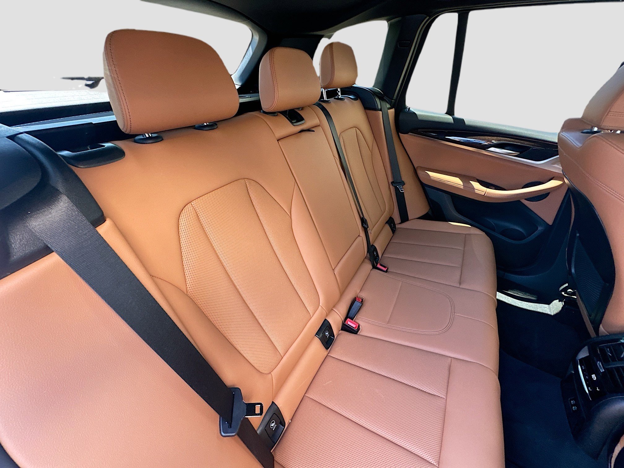 Used 2024 BMW X3 sDrive30i w/ Premium Package image 25