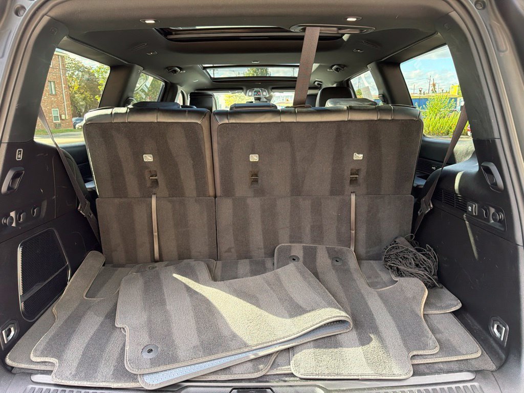 Used 2023 Jeep Wagoneer Series II AWD/4WD image 32