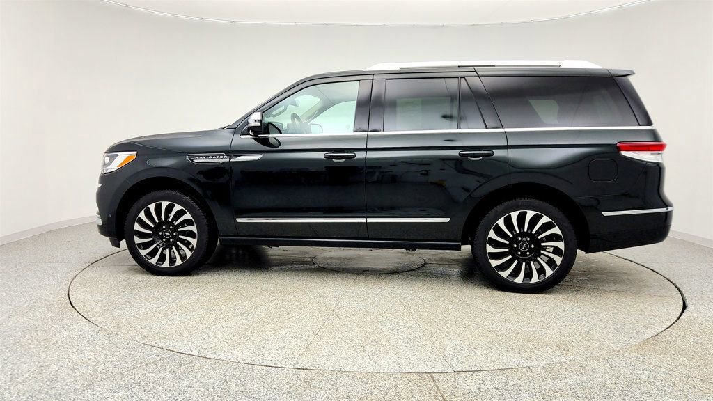 Used 2022 Lincoln Navigator Black Label AWD/4WD image 8