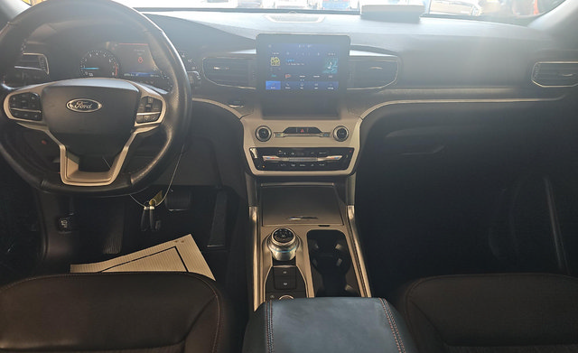 Used 2023 Ford Explorer Timberline w/ Timberline Technology Package AWD/4WD image 8