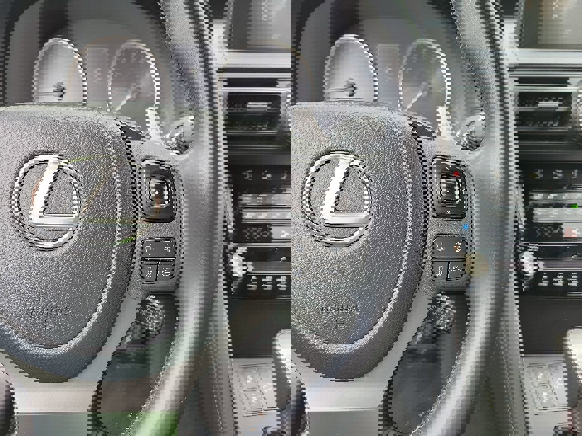 Used 2024 Lexus IS 300 w/ Premium Package image 27