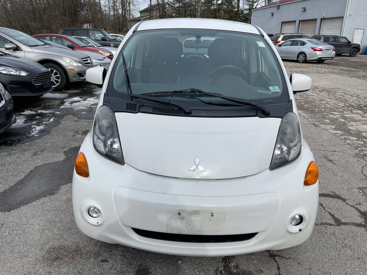 Used 2012 Mitsubishi i ES image 8