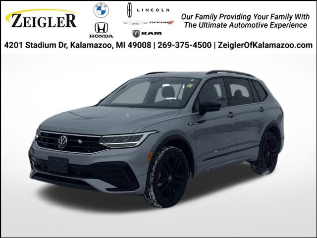 Used 2022 Volkswagen Tiguan SE R-Line