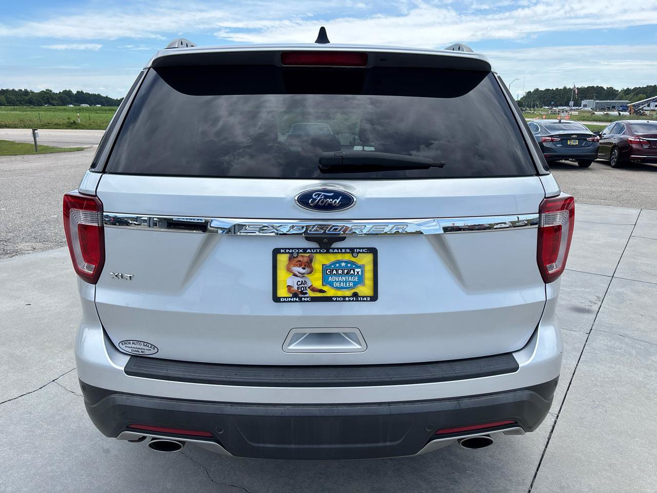 Used 2018 Ford Explorer XLT FWD image 5