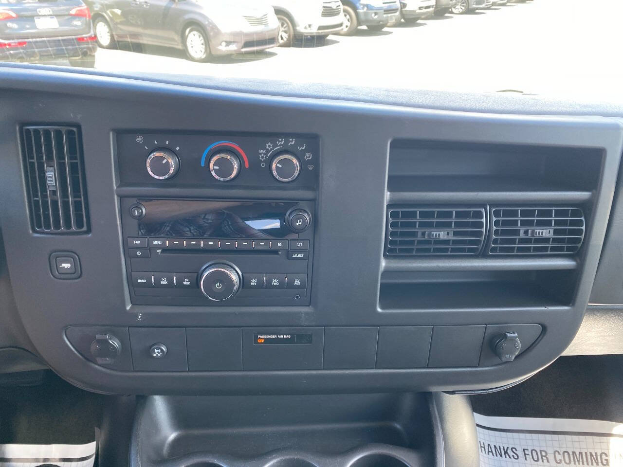 Used 2008 Chevrolet Express 1500 Passenger w/ LT Preferred Equipment Group RWD image 15