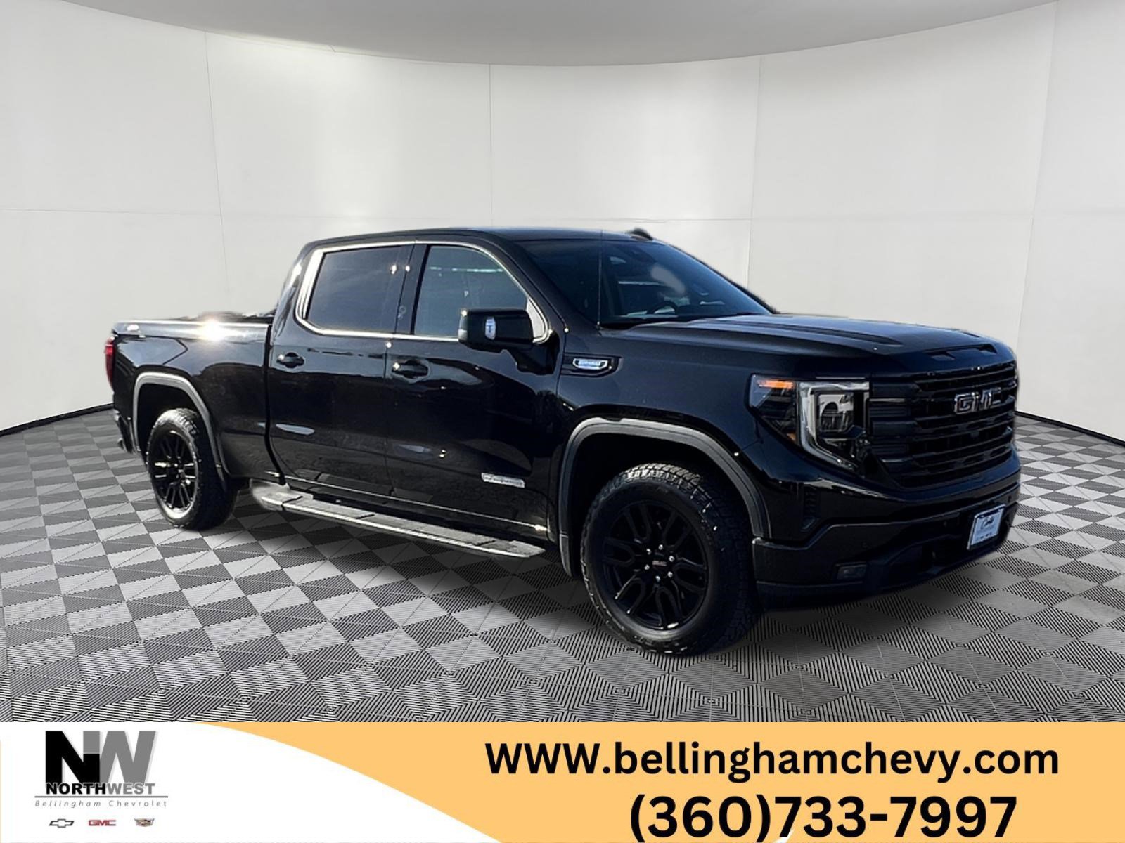 Used 2025 GMC Sierra 1500 Elevation w/ Elevation Premium Package AWD/4WD image 1