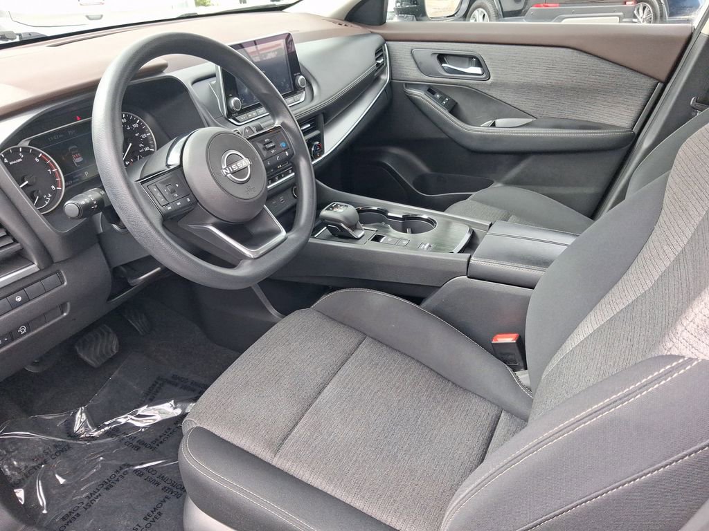 Certified 2023 Nissan Rogue SV image 11