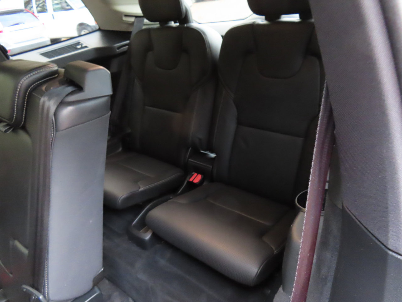 Used 2017 Volvo XC90 T6 Inscription w/ Vision Package image 16