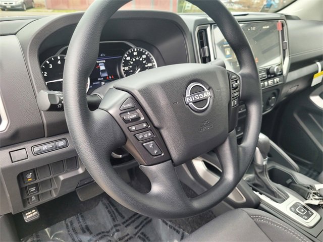 New 2026 Nissan Frontier SV image 6