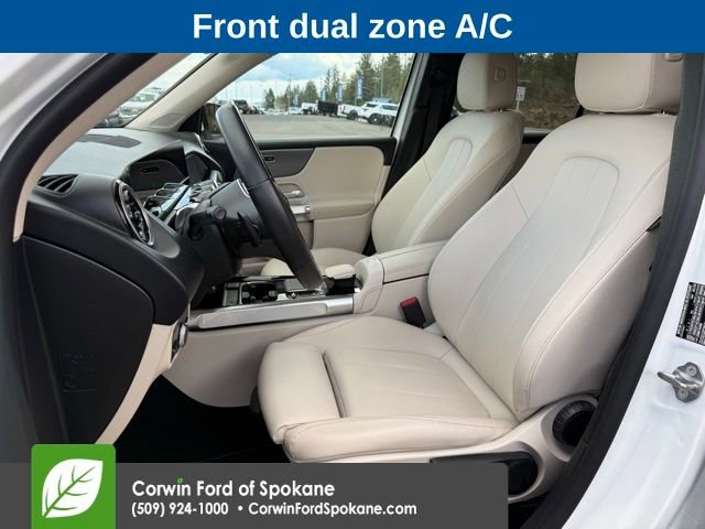 Used 2022 Mercedes-Benz GLB 250 4MATIC image 2