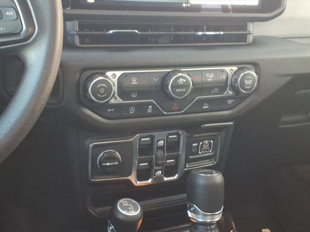 New 2026 Jeep Gladiator Sport image 9