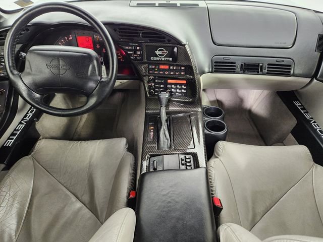 Used 1996 Chevrolet Corvette Coupe image 26